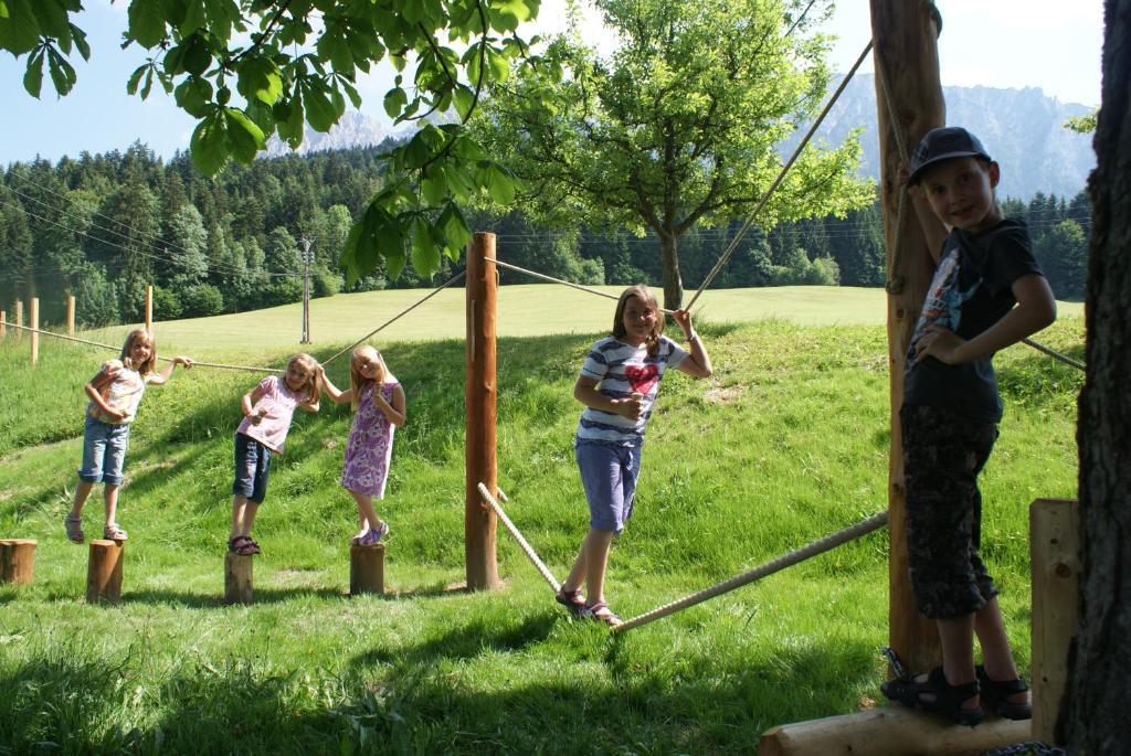 Landgasthof Ledererwirt Pension Ebbs Buitenkant foto