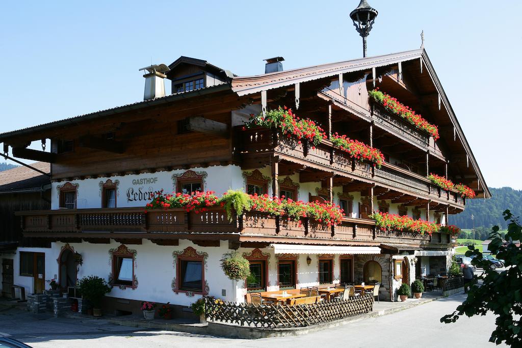 Landgasthof Ledererwirt Pension Ebbs Buitenkant foto