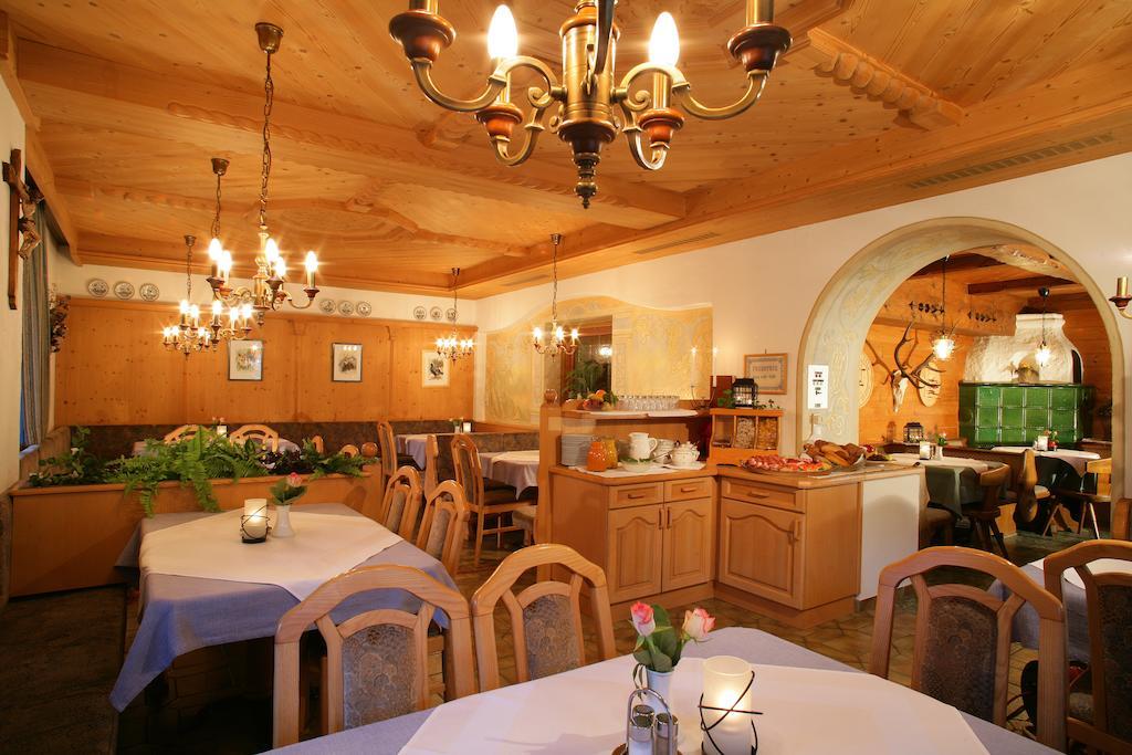 Landgasthof Ledererwirt Pension Ebbs Buitenkant foto