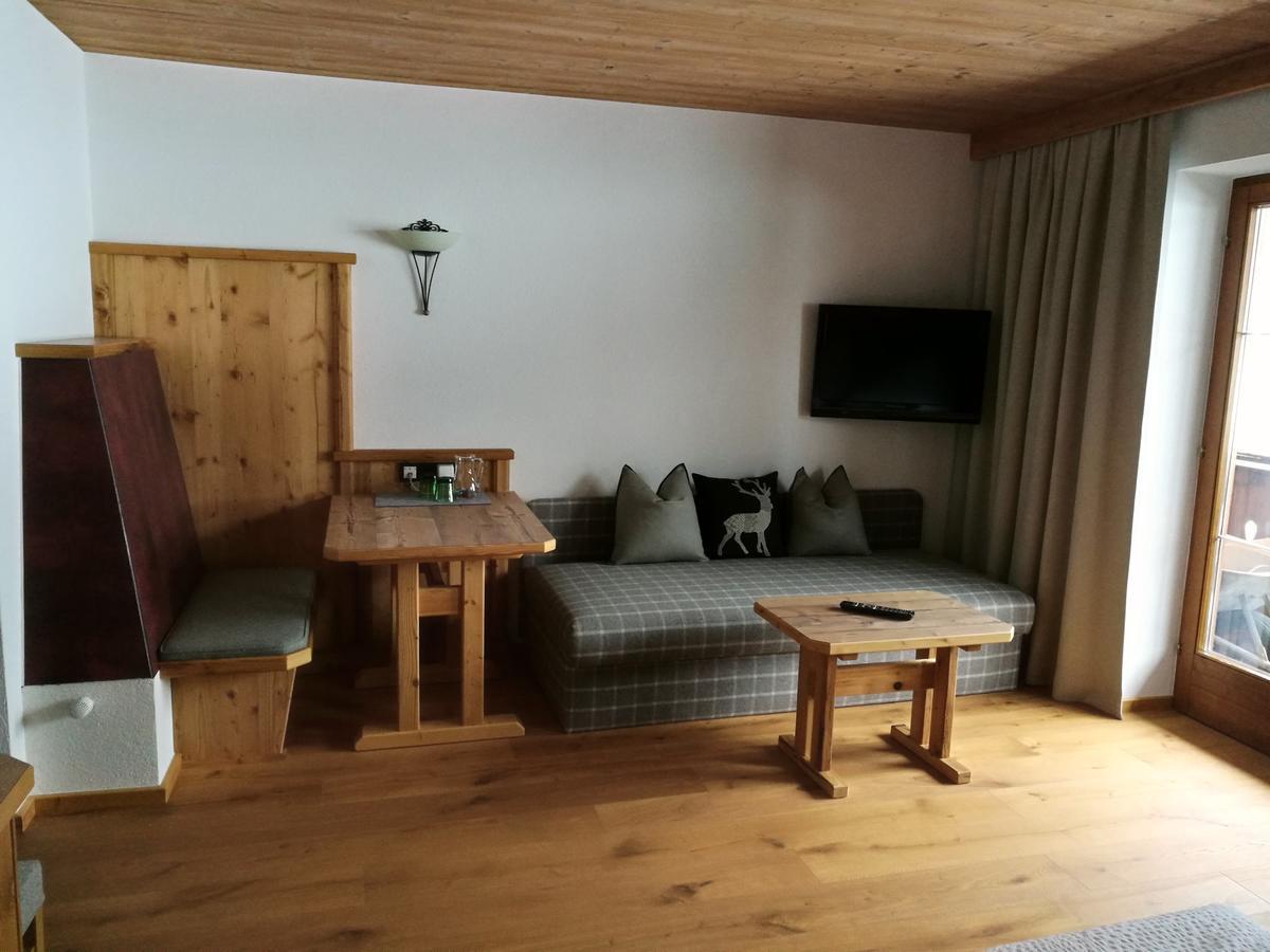 Landgasthof Ledererwirt Pension Ebbs Buitenkant foto