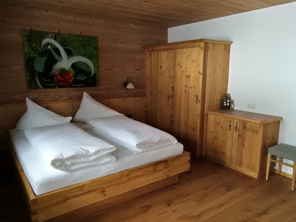 Landgasthof Ledererwirt Pension Ebbs Buitenkant foto